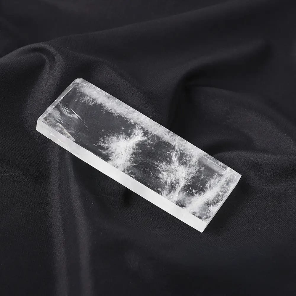 4.72 in Clear Quartz Slice Bulk