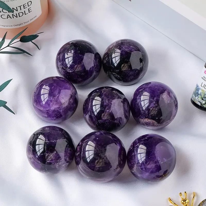 Natural Uruguay Amethyst Sphere Wholesale 1.57 in (4 cm) - 1