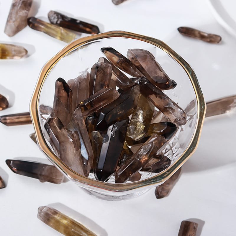 Heat-Treated Smoky Quartz Single Crystal Point Wholesale 0.79-2.36 in (2-6 cm)