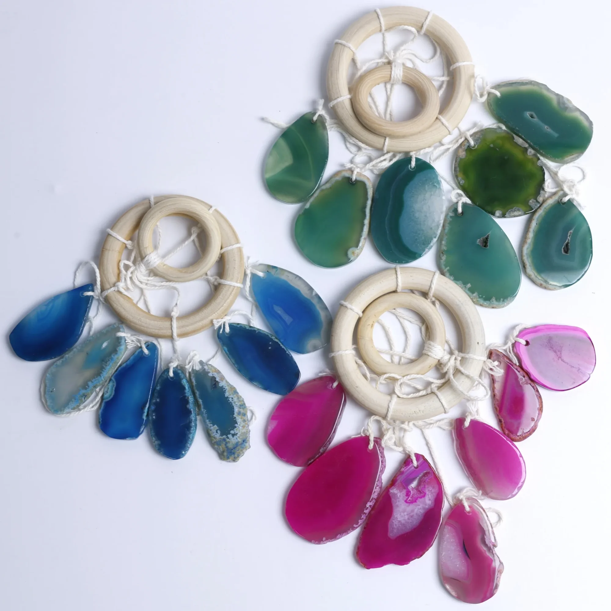 3-Color Natural Agate Slice Wind Chimes 13.8 in (7 Slices per Chime)