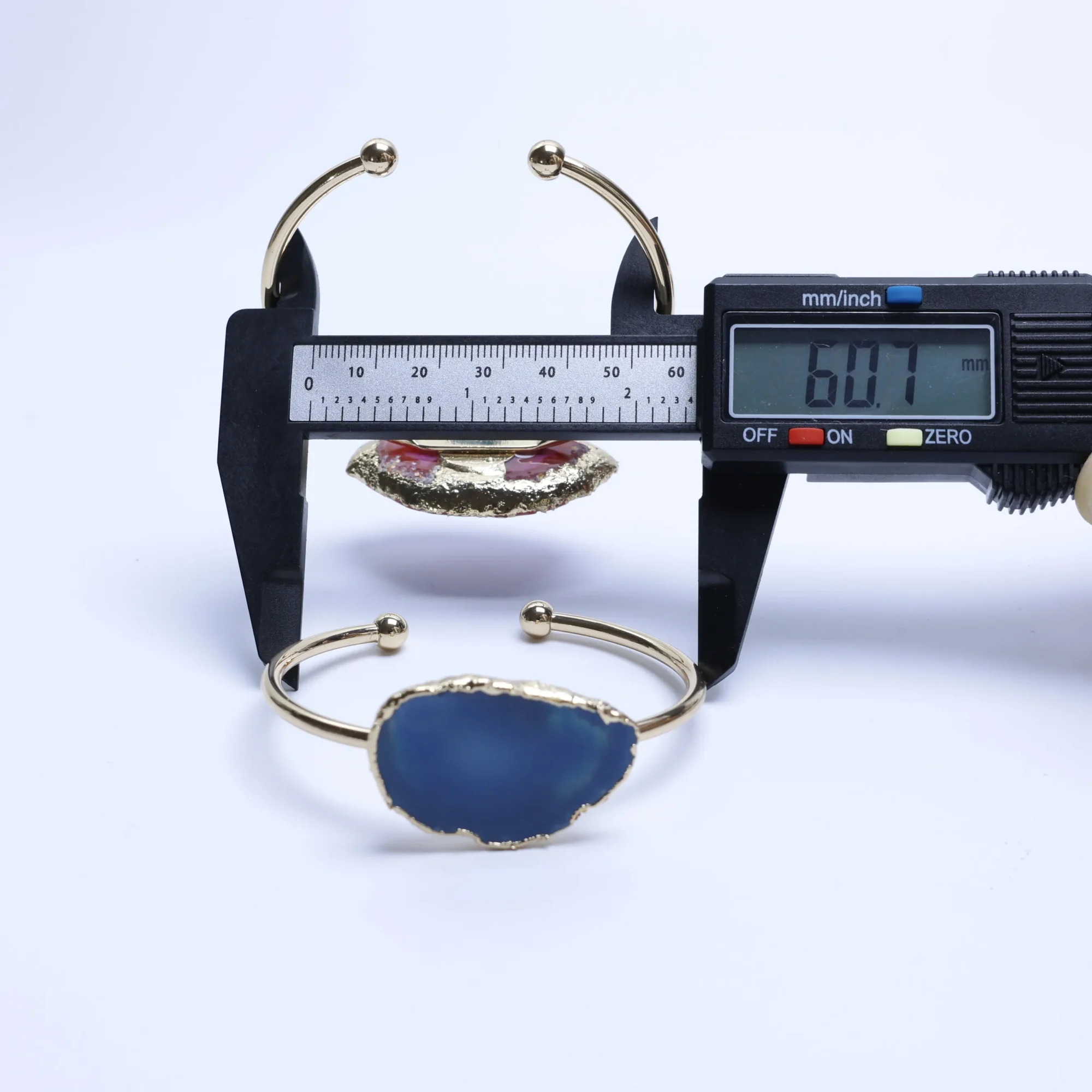 5-Color Agate Slice Adjustable Cuff Bracelet - 2