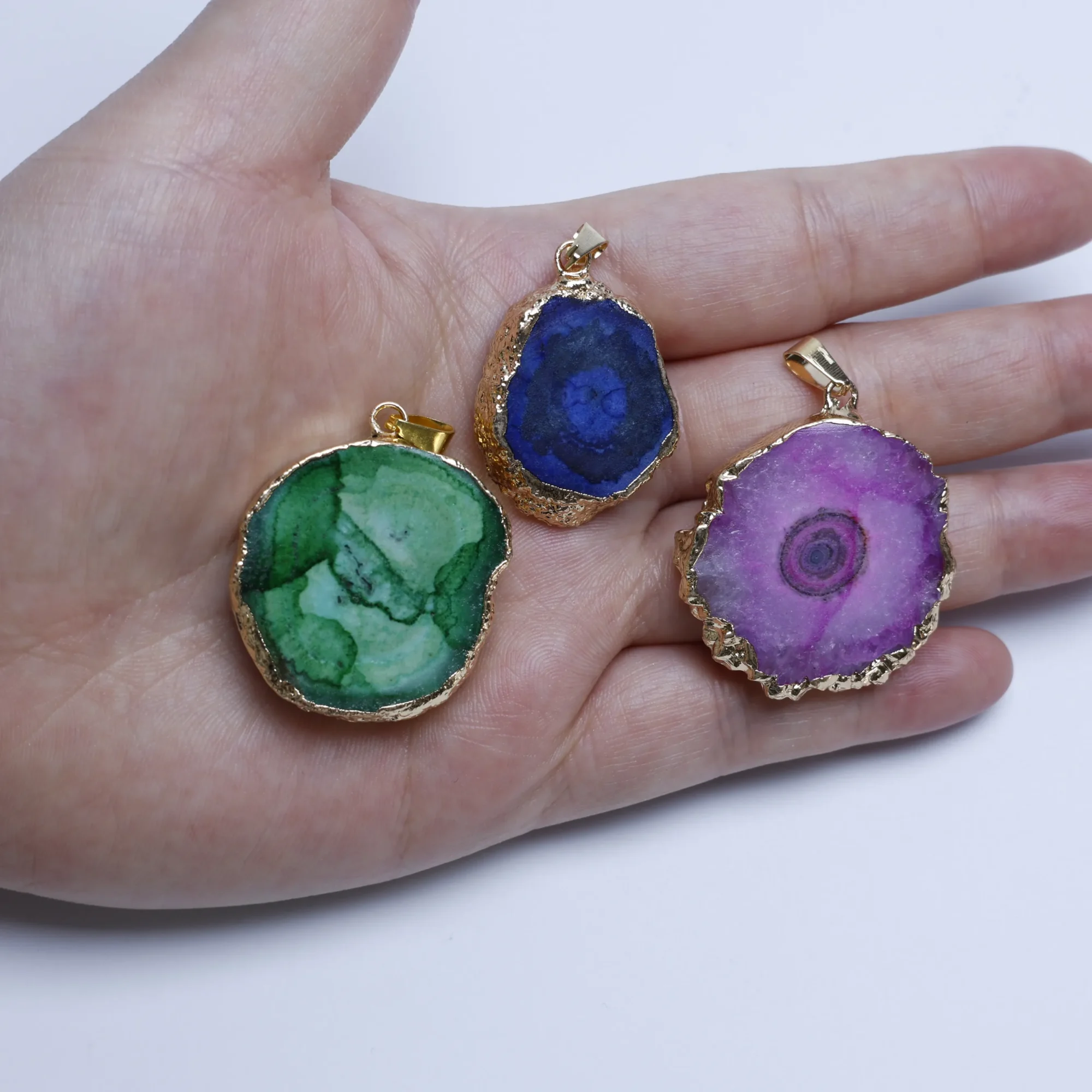 6-Color Small Agate Geode Slice Pendants - 2