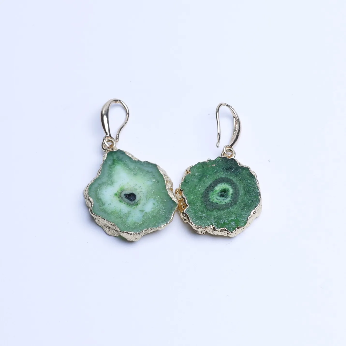 5-Color Dyed Agate Geode Slice Drop Earrings - Green