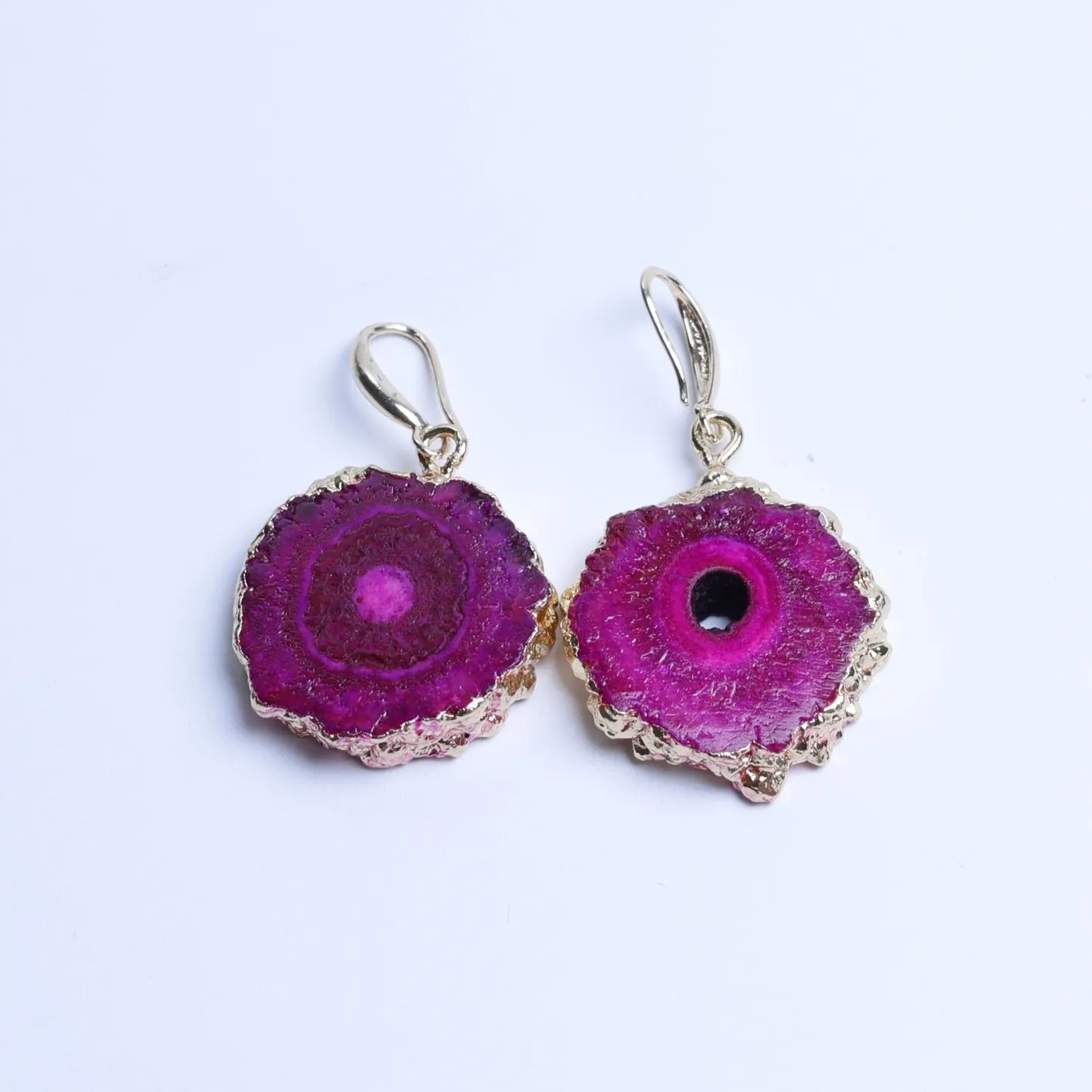 5-Color Dyed Agate Geode Slice Drop Earrings - Magenta