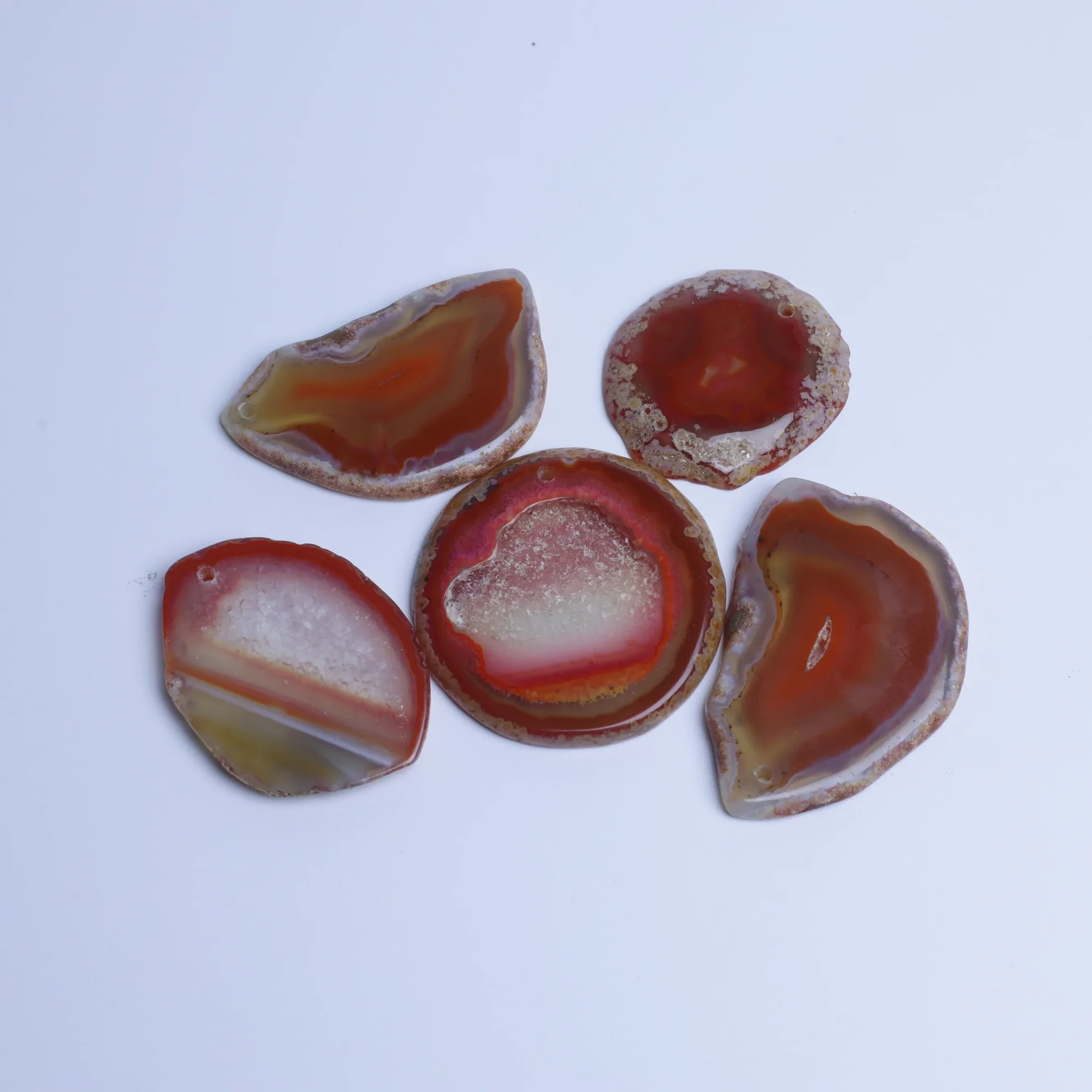 6-Color Small Drilled Agate Slice Pendants - Red