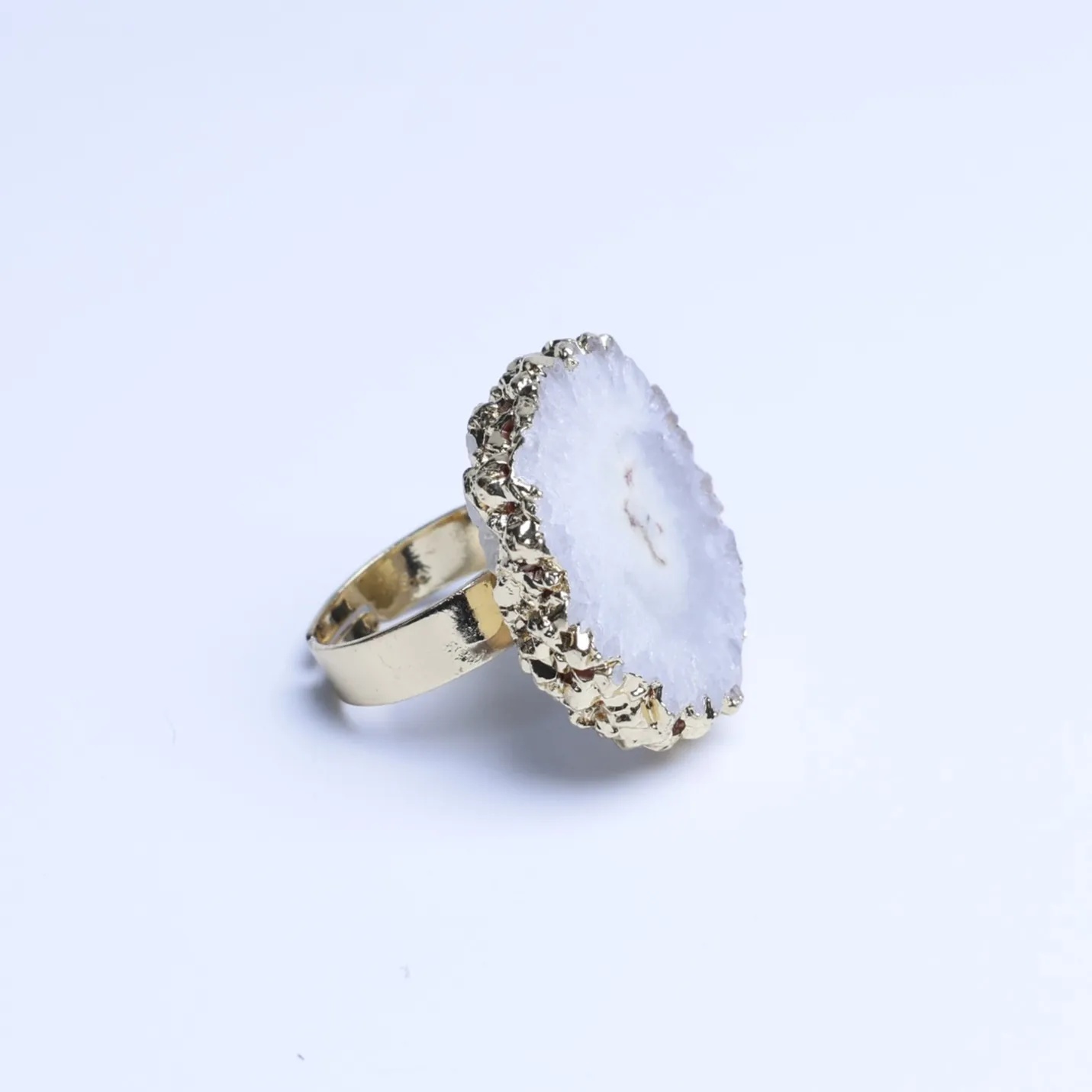 6-Color Dyed Agate Geode Slice Adjustable Ring with Gold-Plated Edge - White